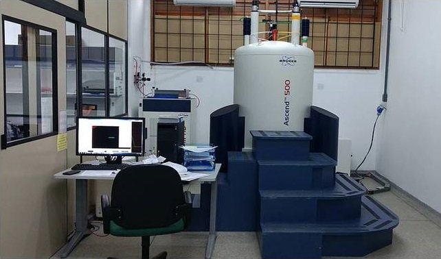 Laboratório de Ressonância Magnética Nuclear - NMRLAB